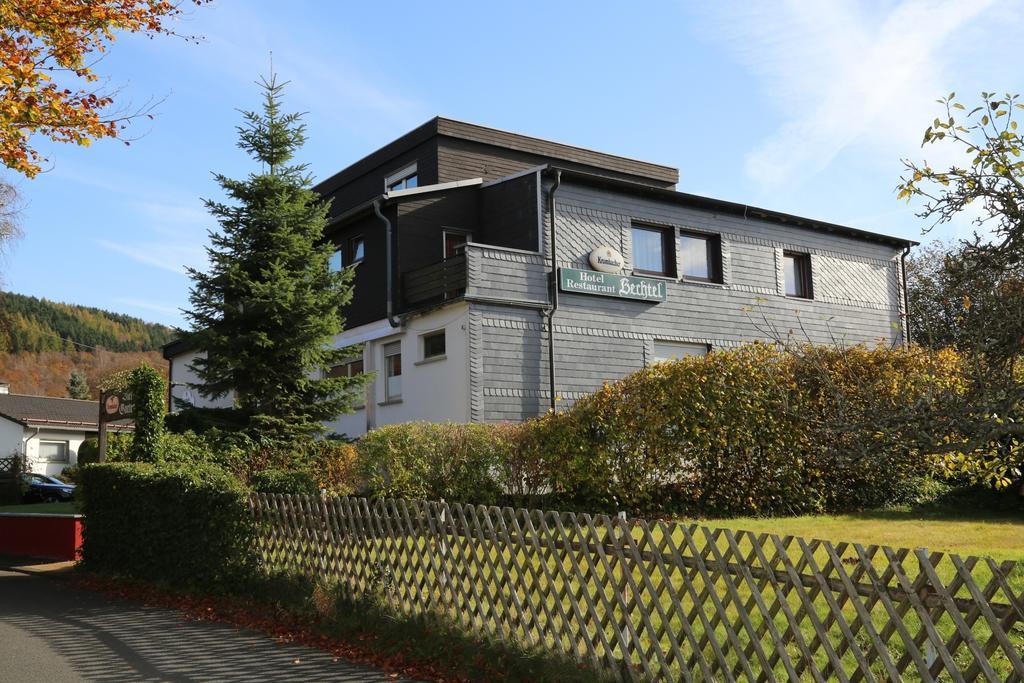 Hotel Bechtel Burbach  Zimmer foto